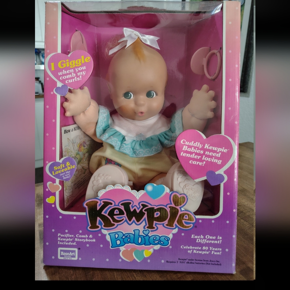 KEWPIE BABIES DOLL  16" SOFT BODY ROSE ART GIGGLES 1993 VINTAGE SEALED